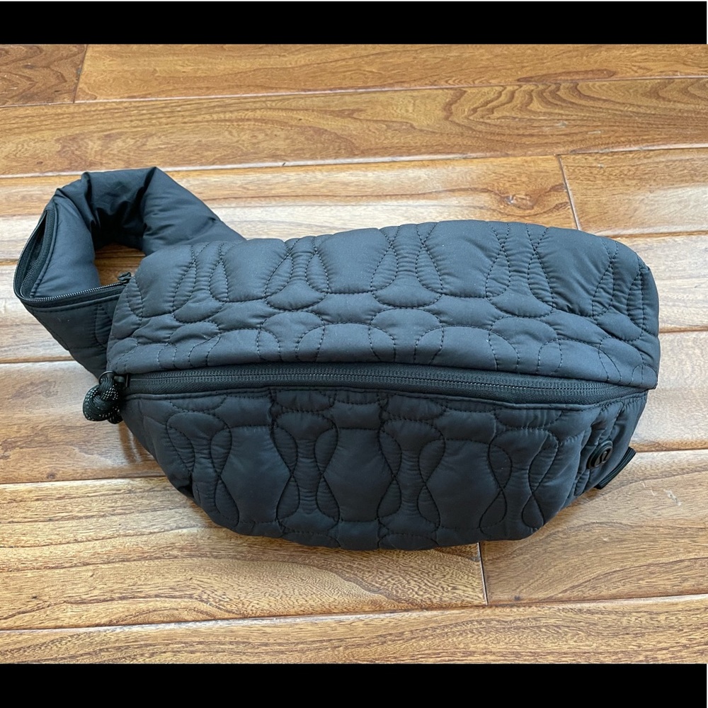 COPY - Lululemon Belt Bag